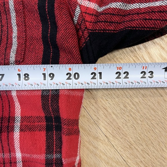 Chubbies Flannel Shirt Men's Large Red Plaid Long Sleeve Button Down Casual Work - Picture 9 of 11